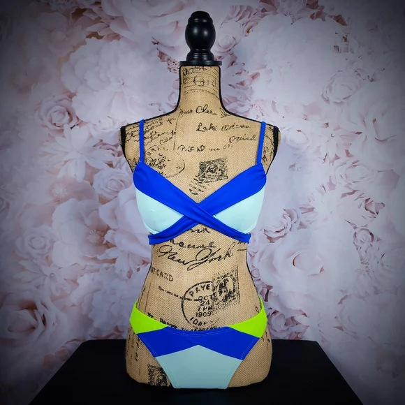 Green and Blue Colorblock Push-Up Cheeky Bikini Set - Picture 1 of 16